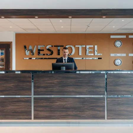 Westotel - Paris Val-d'oise