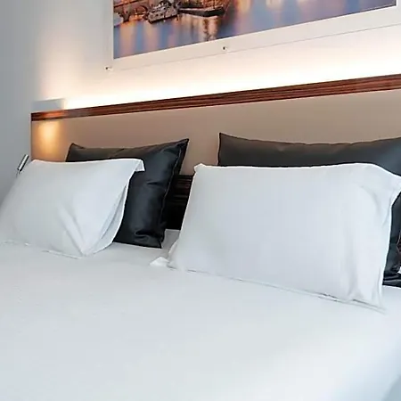 Westotel - Paris Val-d'oise Hotell