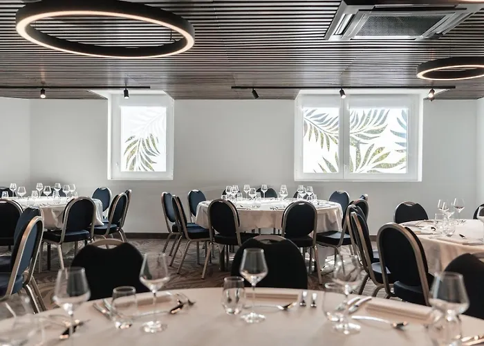 Westotel - Paris Val-d'oise Hotel 4*