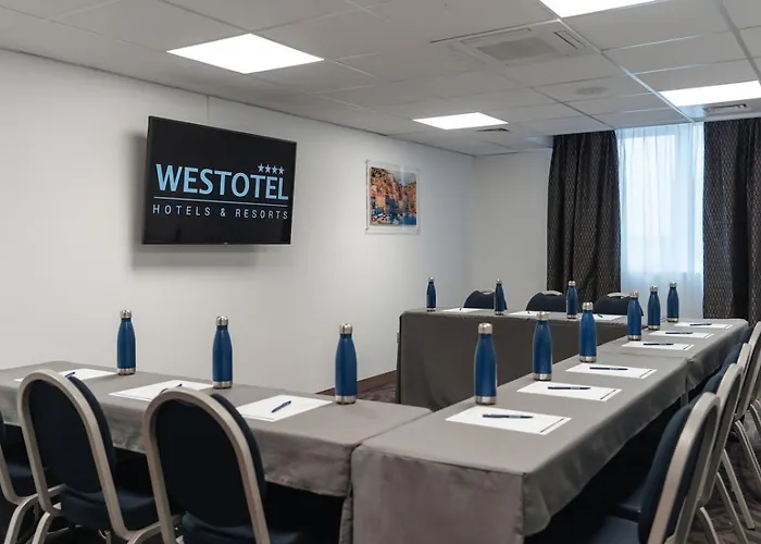 Hotel Westotel - Paris Val-d'oise